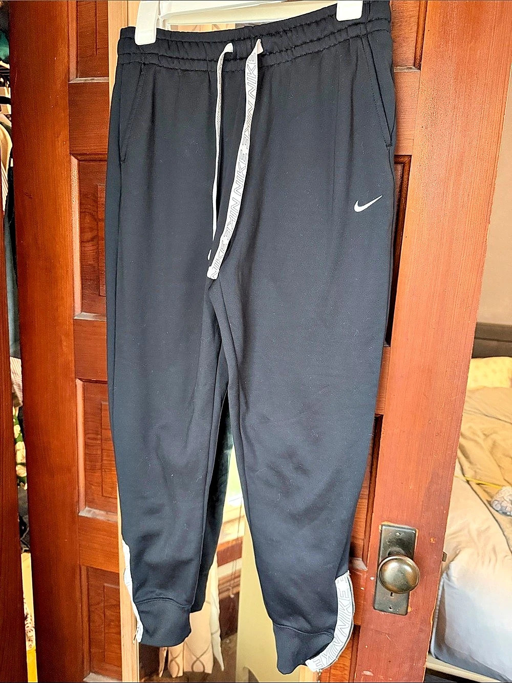 Nike Dri-FIT Women’s Jogger Pants Black Size Small